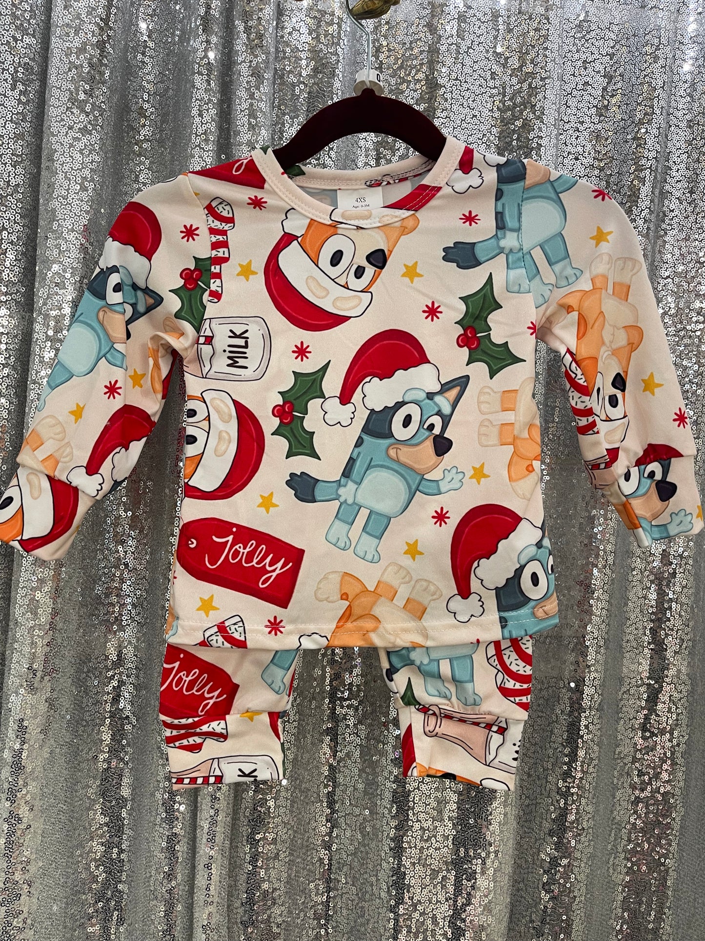 Tan/crème Bluey PJs