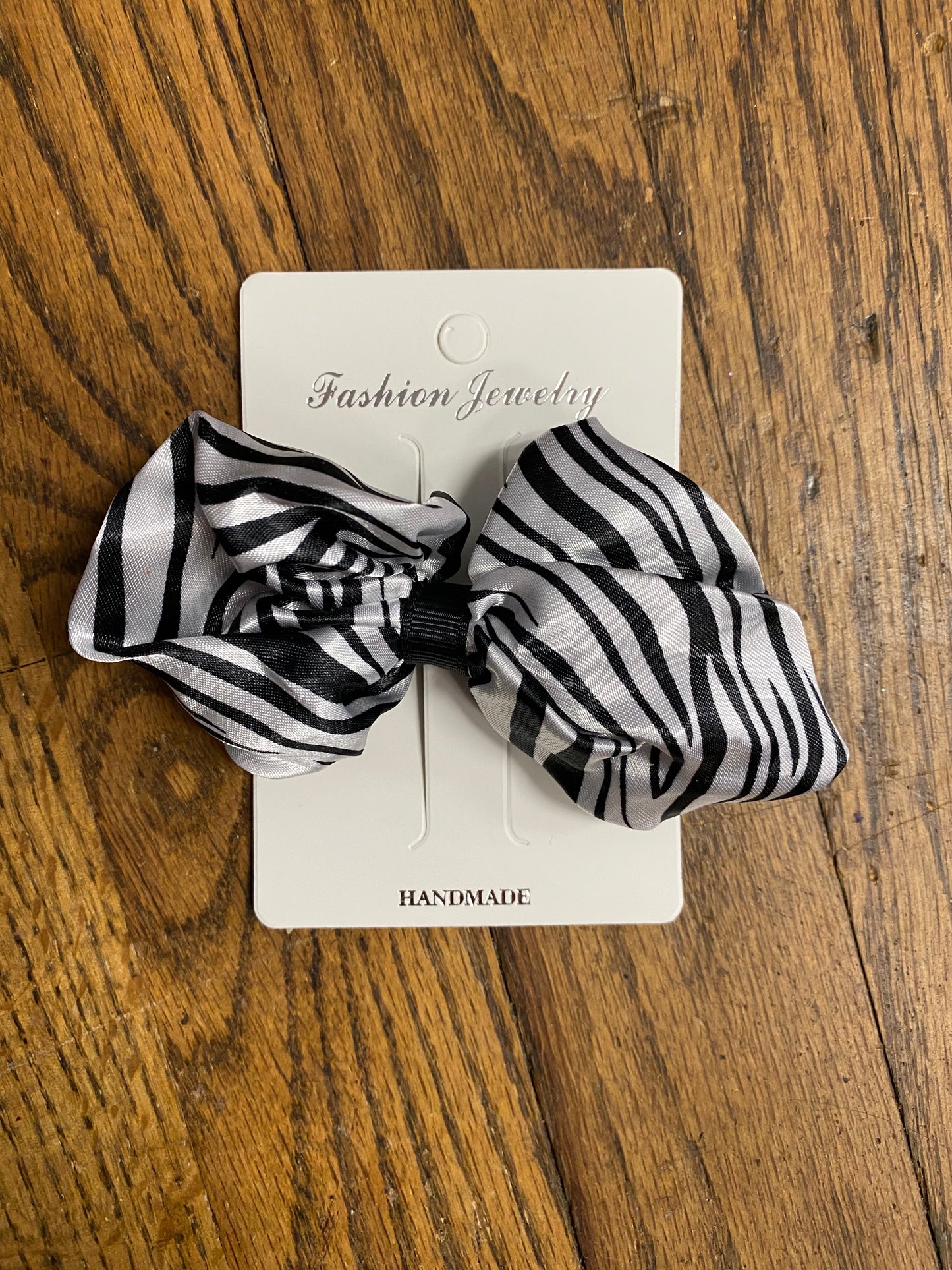 Satin Animal Print Bows