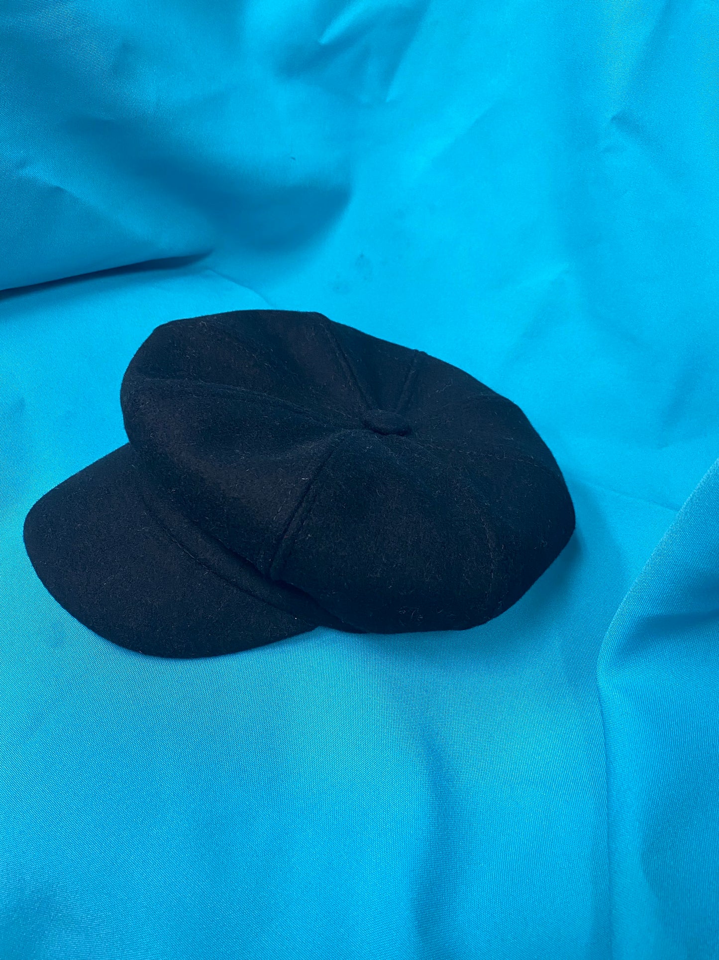 Child’s unisex Beret Hat